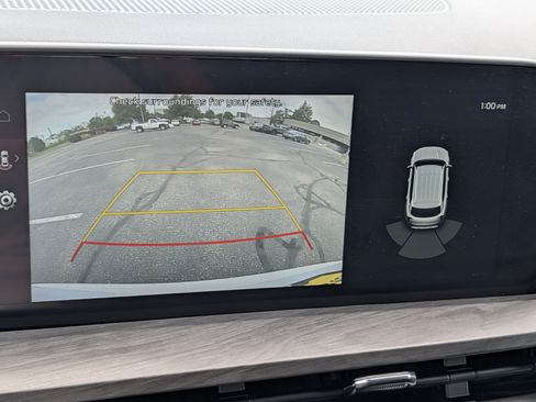 Certified 2025 Kia Telluride AWD image 27