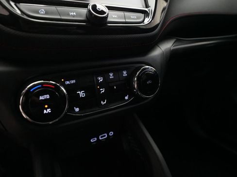 Used 2023 Chevrolet TrailBlazer RS w/ Sun and Liftgate Package AWD/4WD image 21