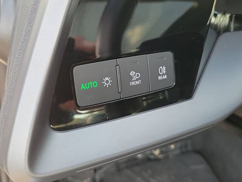 Used 2025 Audi A3 2.0T Premium Plus w/ Premium Plus Package image 37