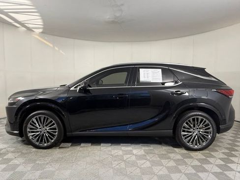 Used 2025 Lexus RX 450h AWD w/ Convenience Package image 8