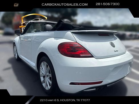 Used 2019 Volkswagen Beetle 2.0T SE FWD image 3