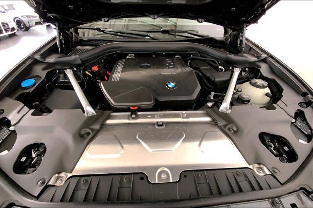 Used 2024 BMW X3 xDrive30i w/ Premium Package AWD/4WD image 8