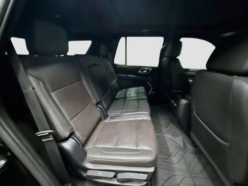 Used 2023 Chevrolet Tahoe High Country w/ LPO, Illumination Package AWD/4WD image 33