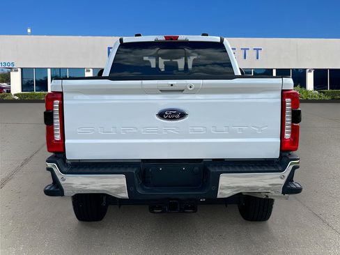 Certified 2025 Ford F250 Lariat w/ Chrome Package AWD/4WD image 6