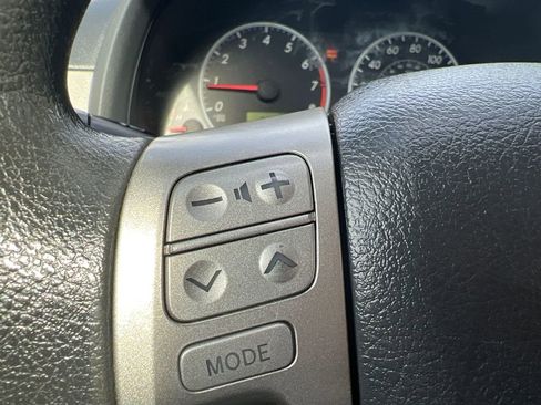 Used 2012 Toyota Corolla LE FWD image 19