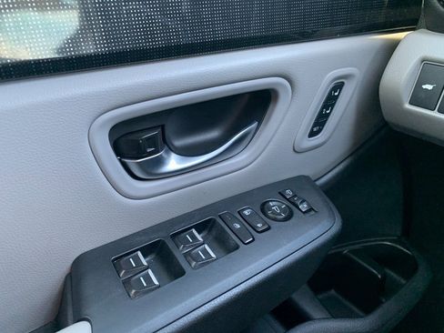 Used 2023 Honda Pilot Elite image 24