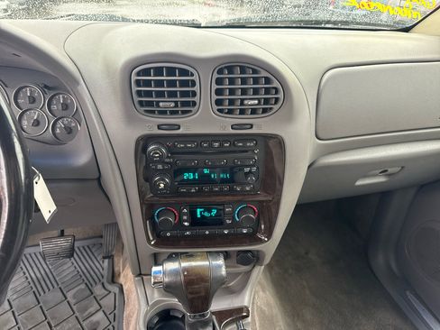 Used 2007 Buick Rainier CXL image 10