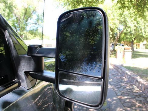 Used 2013 Chevrolet Silverado 2500 LTZ w/ LTZ Plus Package AWD/4WD image 59