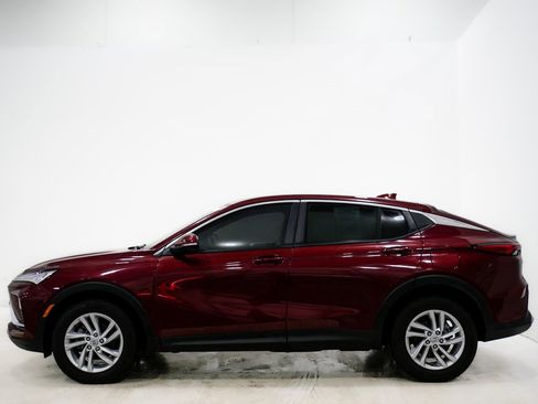 Used 2025 Buick Envista Preferred w/ Convenience II Package image 5