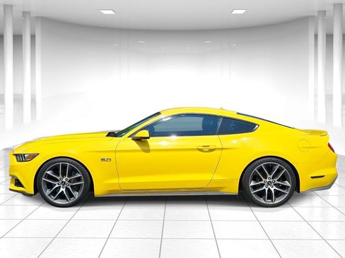 Used 2016 Ford Mustang GT Premium w/ Equipment Group 401A RWD image 6