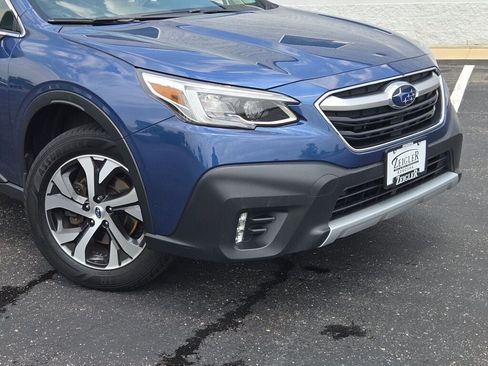 Used 2021 Subaru Outback Limited w/ Popular Package #2 AWD/4WD image 2