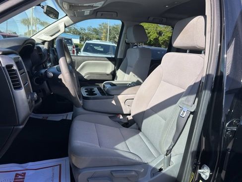 Used 2017 Chevrolet Silverado 1500 Custom w/ Custom Convenience Package image 14