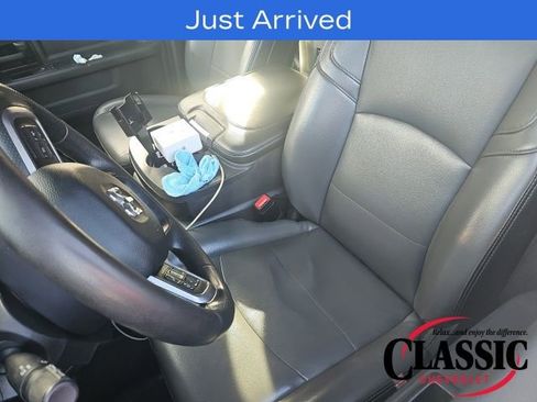 Used 2022 RAM 3500 Tradesman w/ Chrome Appearance Group image 22