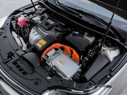 Used 2015 Toyota Avalon Limited image 59