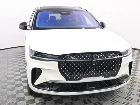 New 2026 Lincoln Nautilus Black Label image 9