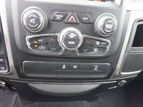 Used 2019 RAM 1500 Warlock w/ Electronics Group AWD/4WD image 16