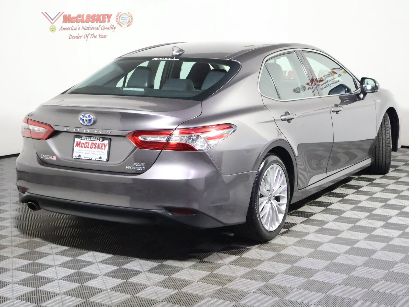 Used 2020 Toyota Camry XLE FWD image 5