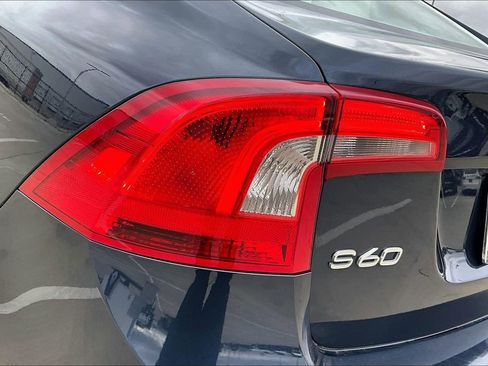 Used 2015 Volvo S60 T5 Premier image 39
