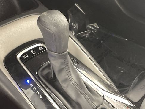 Used 2022 Toyota Corolla LE w/ Carpet Mat Package (TMS) FWD image 16