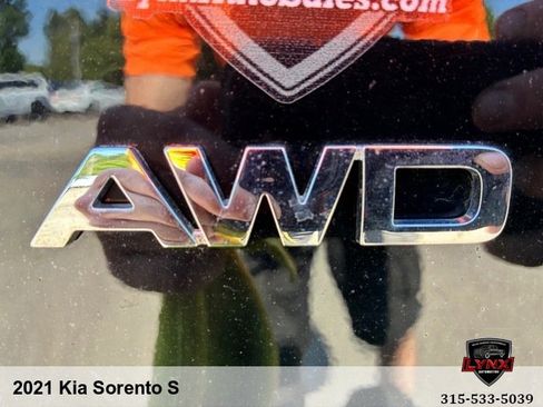 Used 2021 Kia Sorento S AWD/4WD image 42