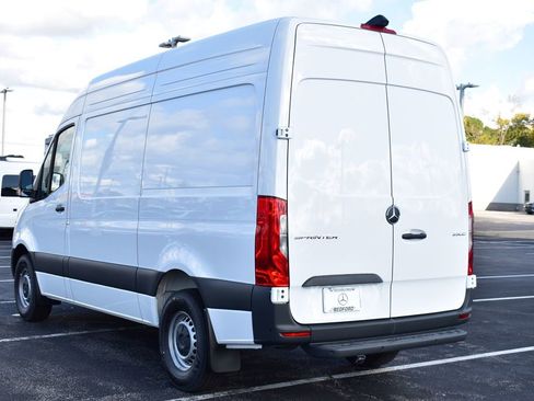 New 2025 Mercedes-Benz Sprinter 2500 image 3