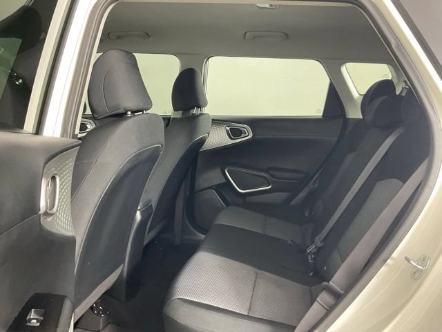 Used 2022 Kia Soul LX w/ Technology Package FWD image 11