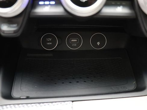 Used 2022 Genesis G70 3.3T w/ Sport Advanced Package image 28