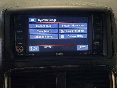 Used 2019 Dodge Grand Caravan SE FWD image 25