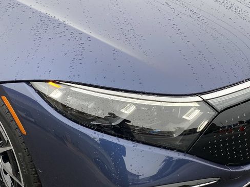 Certified 2023 Mercedes-Benz EQS 580 4MATIC Sedan image 21