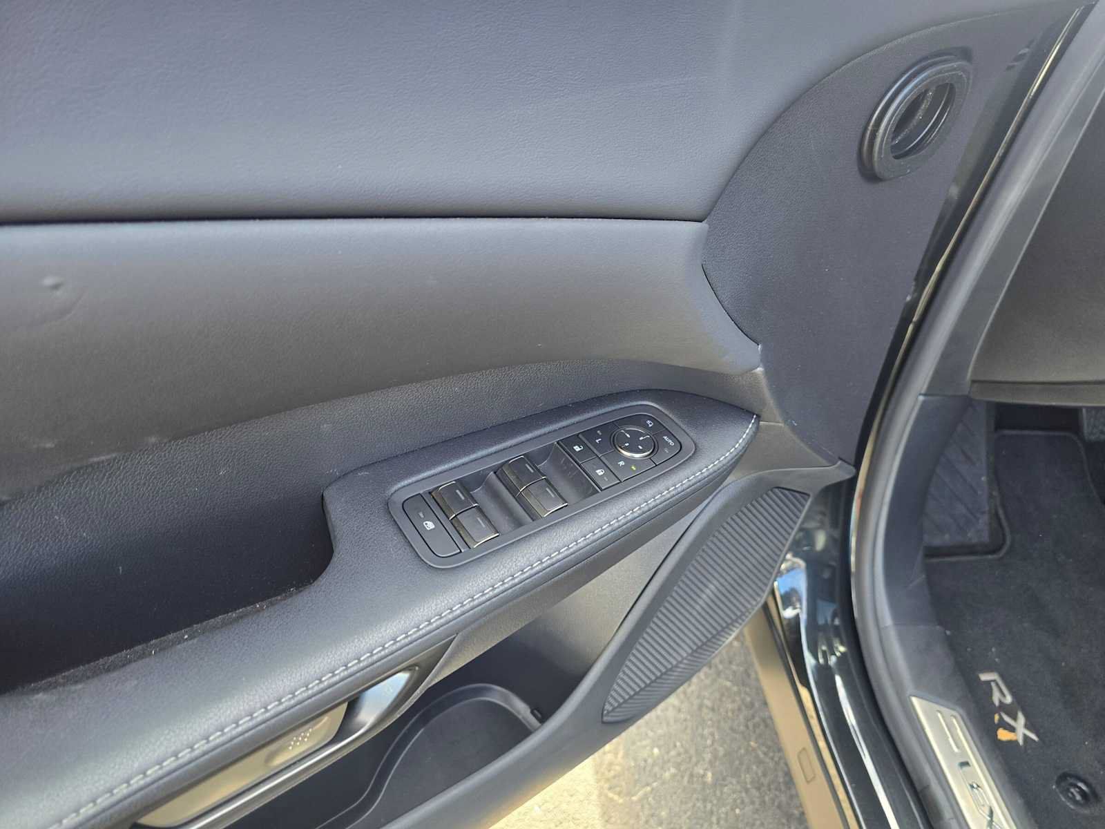Used 2025 Lexus RX 350 Premium FWD image 21
