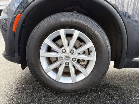 Used 2024 Dodge Durango SXT image 12