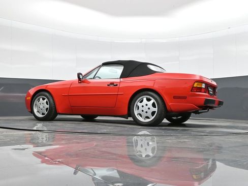 Used 1990 Porsche 944 Cabriolet image 27