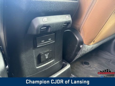 Used 2023 Jeep Wrangler Unlimited Sahara w/ Safety Group AWD/4WD image 39