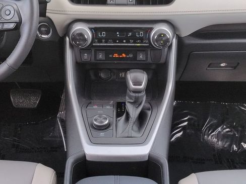 Certified 2023 Toyota RAV4 XLE Premium AWD/4WD image 19