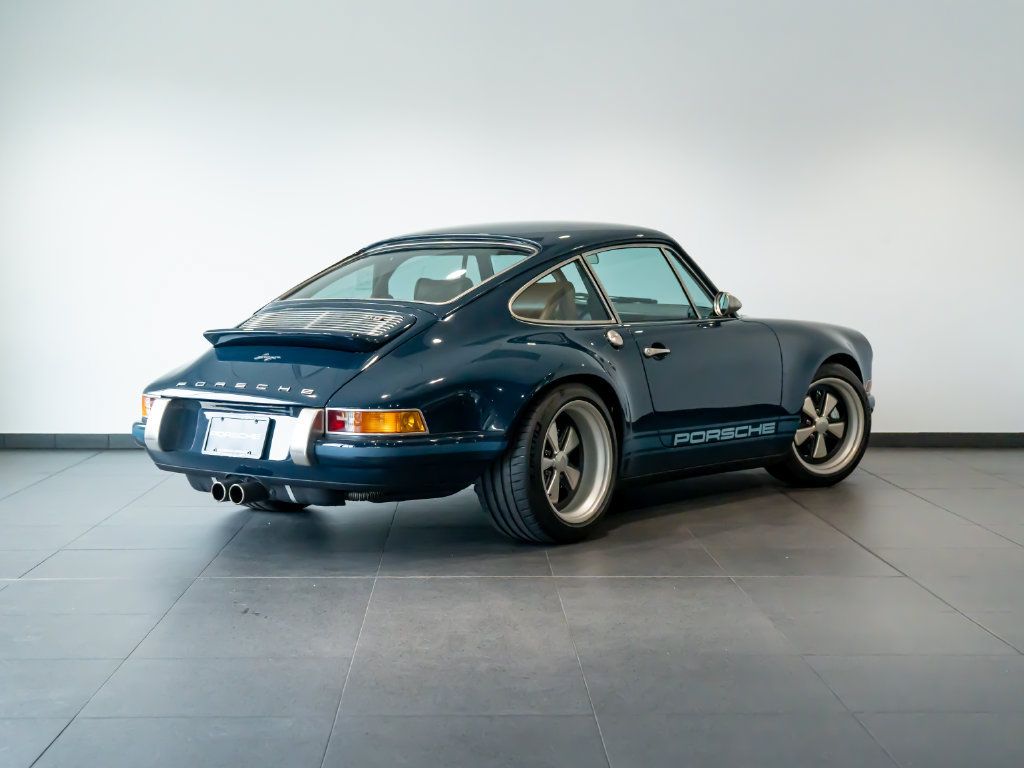 Used 1991 Porsche 911 Carrera RWD image 7