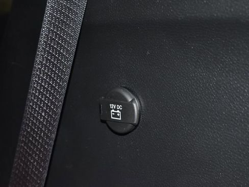 Certified 2025 Chrysler Pacifica Select image 38