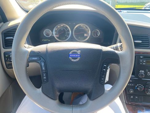 Used 2007 Volvo XC70 image 17