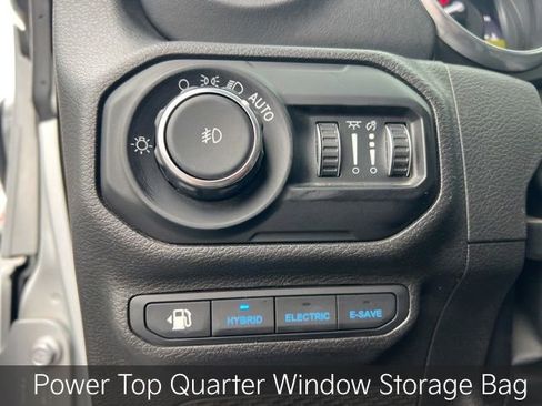 Used 2022 Jeep Wrangler Unlimited Rubicon 4xe w/ Cold Weather Group image 10