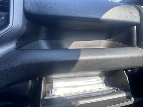 Used 2024 RAM 3500 Tradesman w/ Chrome Appearance Group image 19