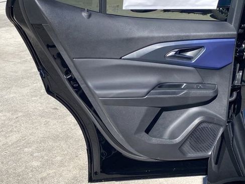 New 2026 Chevrolet Equinox EV LT image 25