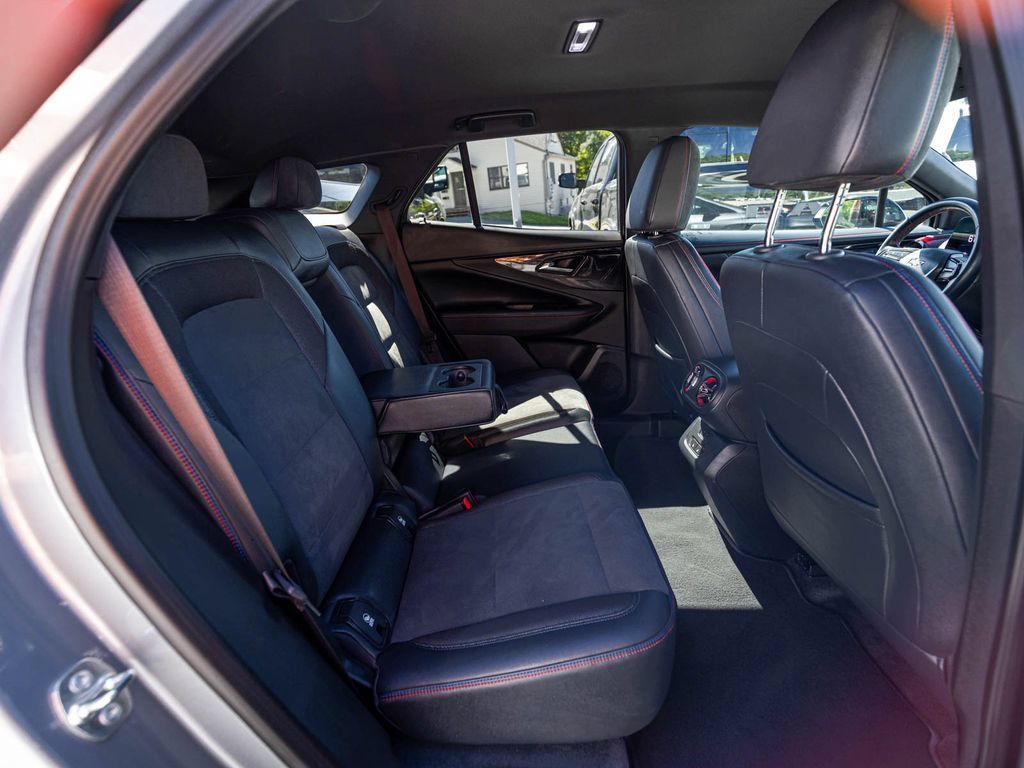 Used 2024 Chevrolet Blazer EV RS AWD/4WD image 28