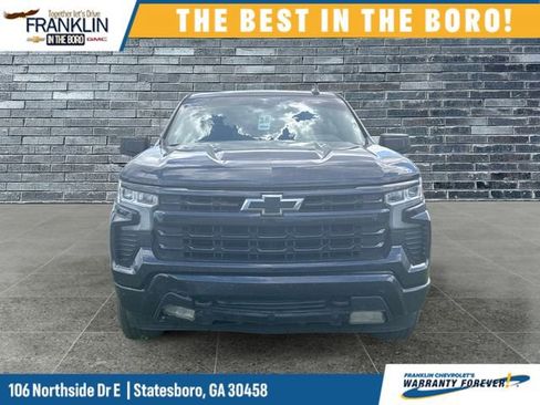 Used 2023 Chevrolet Silverado 1500 RST image 2