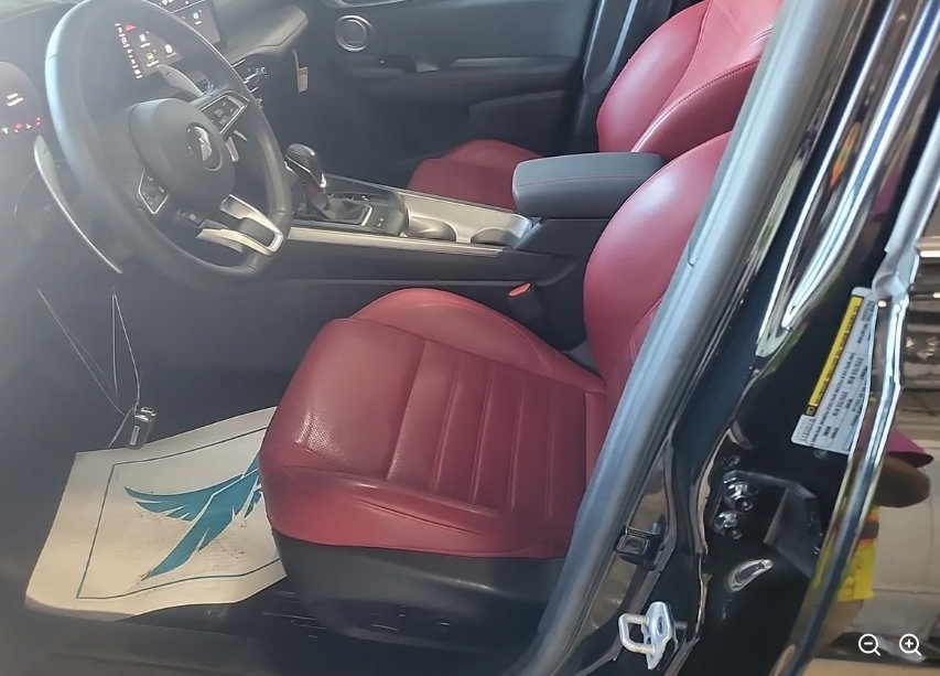 Used 2024 Dodge Hornet R/T Plus w/ R/T Blacktop Package AWD/4WD image 11