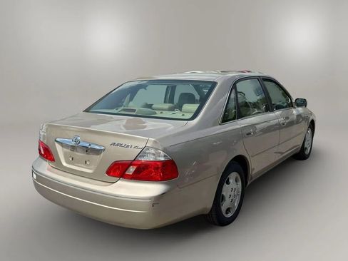 Used 2003 Toyota Avalon XLS image 4