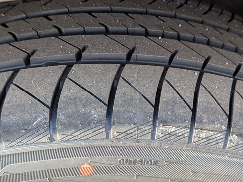 Used 2017 BMW X3 xDrive28i image 11