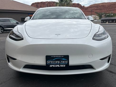 Used 2022 Tesla Model Y Long Range AWD/4WD image 25