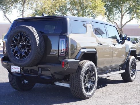 New 2025 GMC Hummer EV 2X image 3