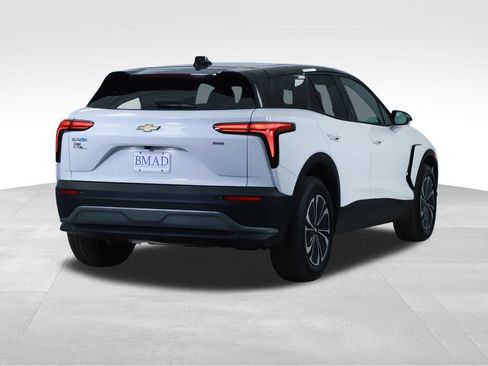 New 2026 Chevrolet Blazer EV LT image 12