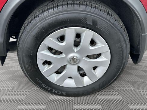 Used 2020 Nissan Rogue Sport S FWD image 32