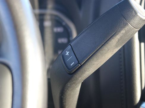 Used 2023 GMC Sierra 2500 Denali w/ Denali Ultimate Package image 30